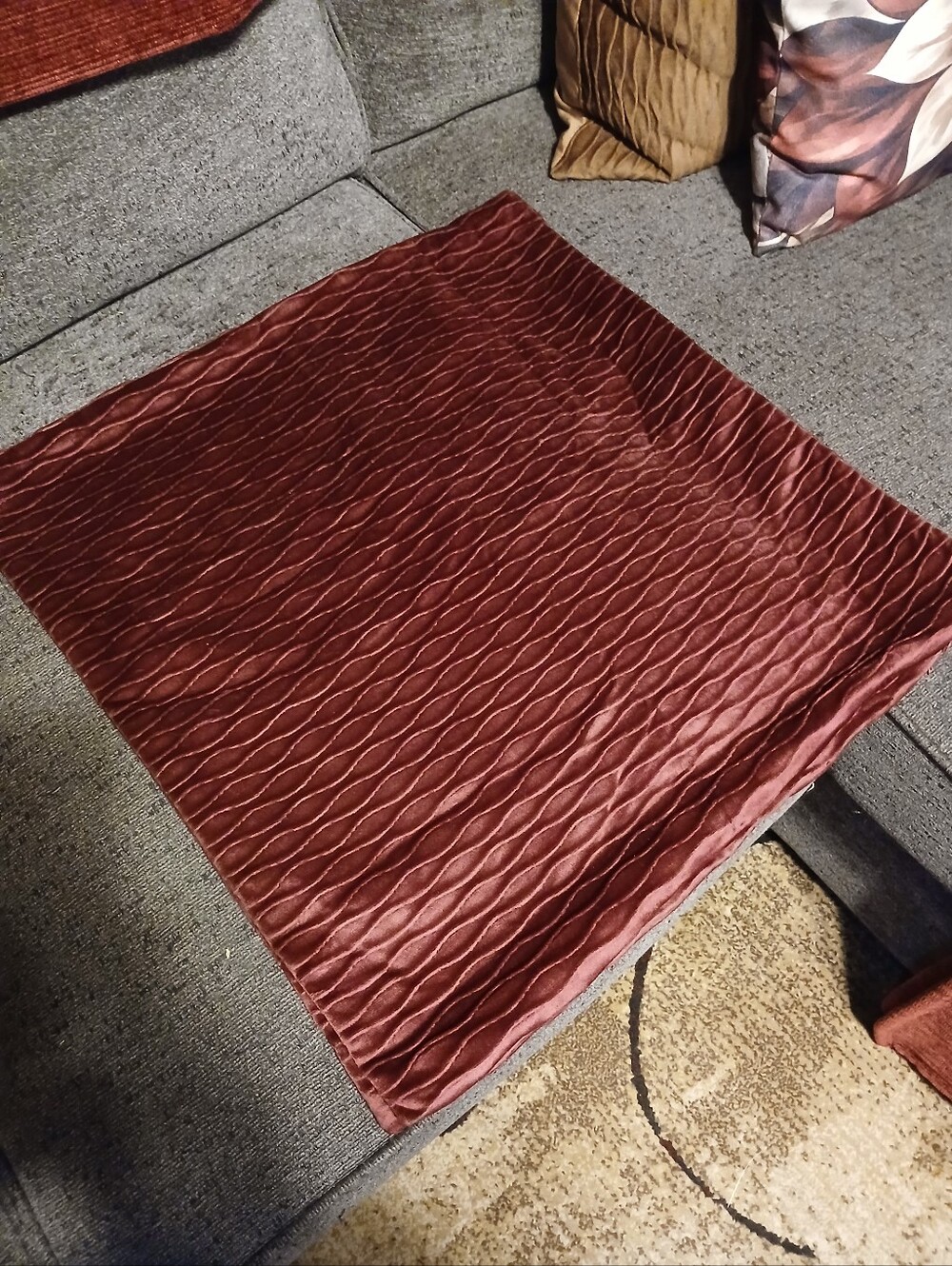 21x21 Textured Velvet Pillow Cover in Deep Burgundy